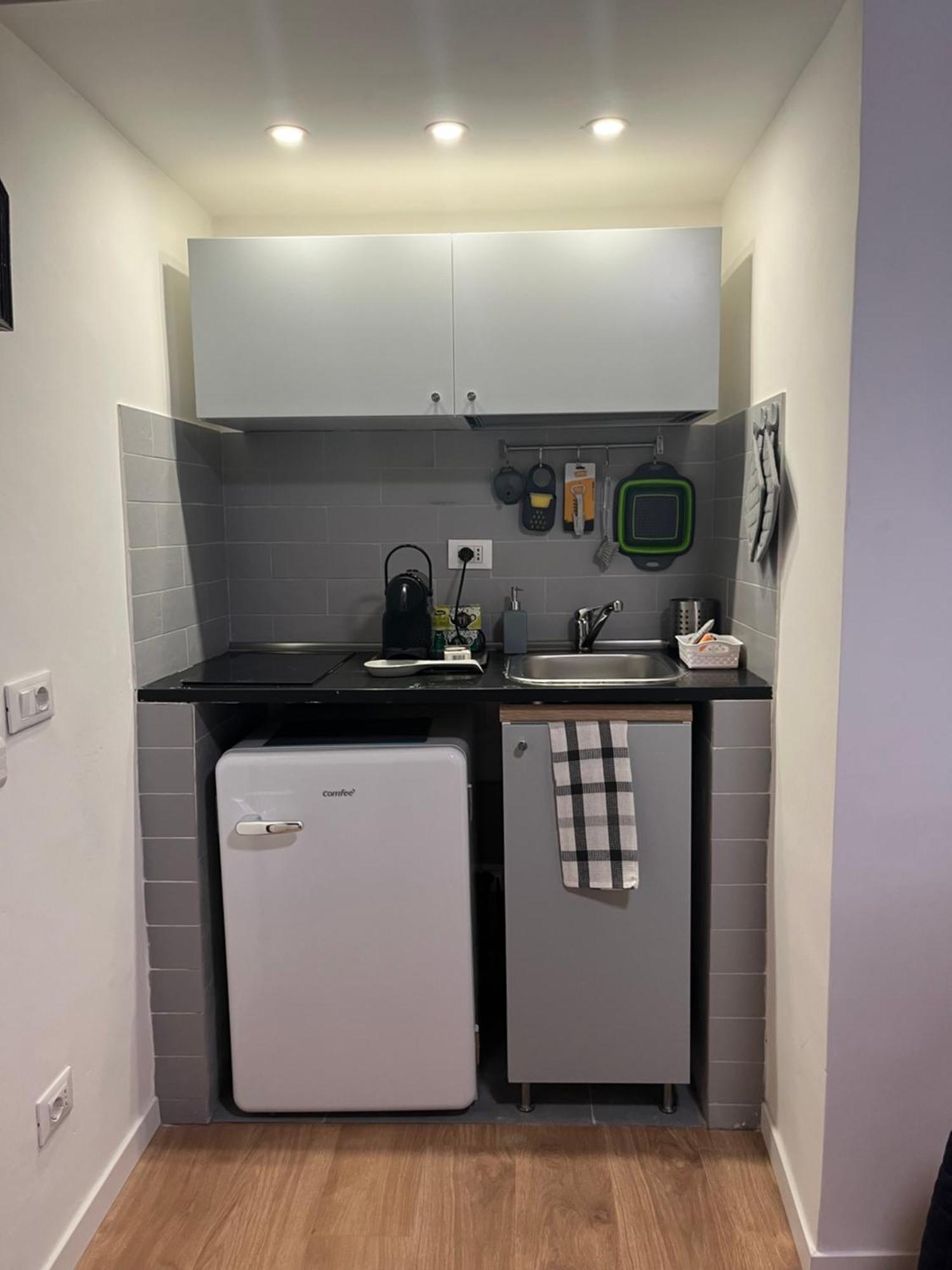 Studio Flat Ultimo Piano In Centro Рим Экстерьер фото